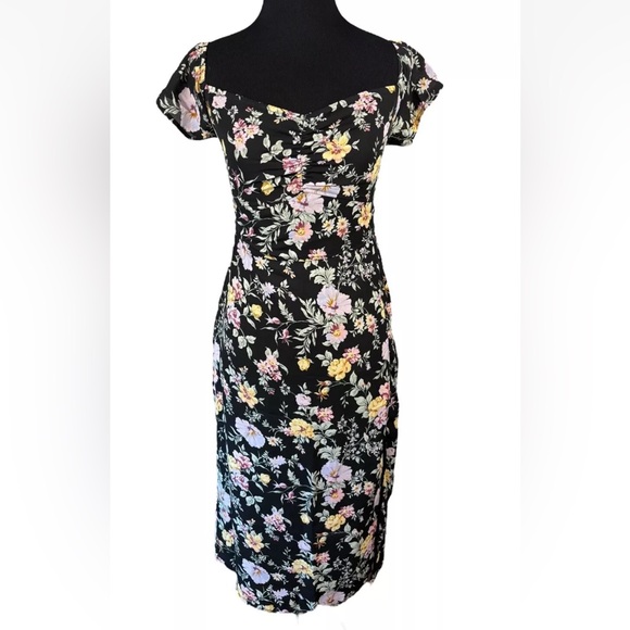 Abercrombie & Fitch Dresses & Skirts - NWT Abercrombie & Fitch Floral Dress Black Small S Off the Shoulder Midi Length